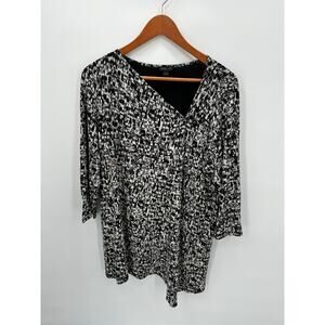 J.JILL Wearever Asymetrical Neckline Black & White Long Top Tunic // L